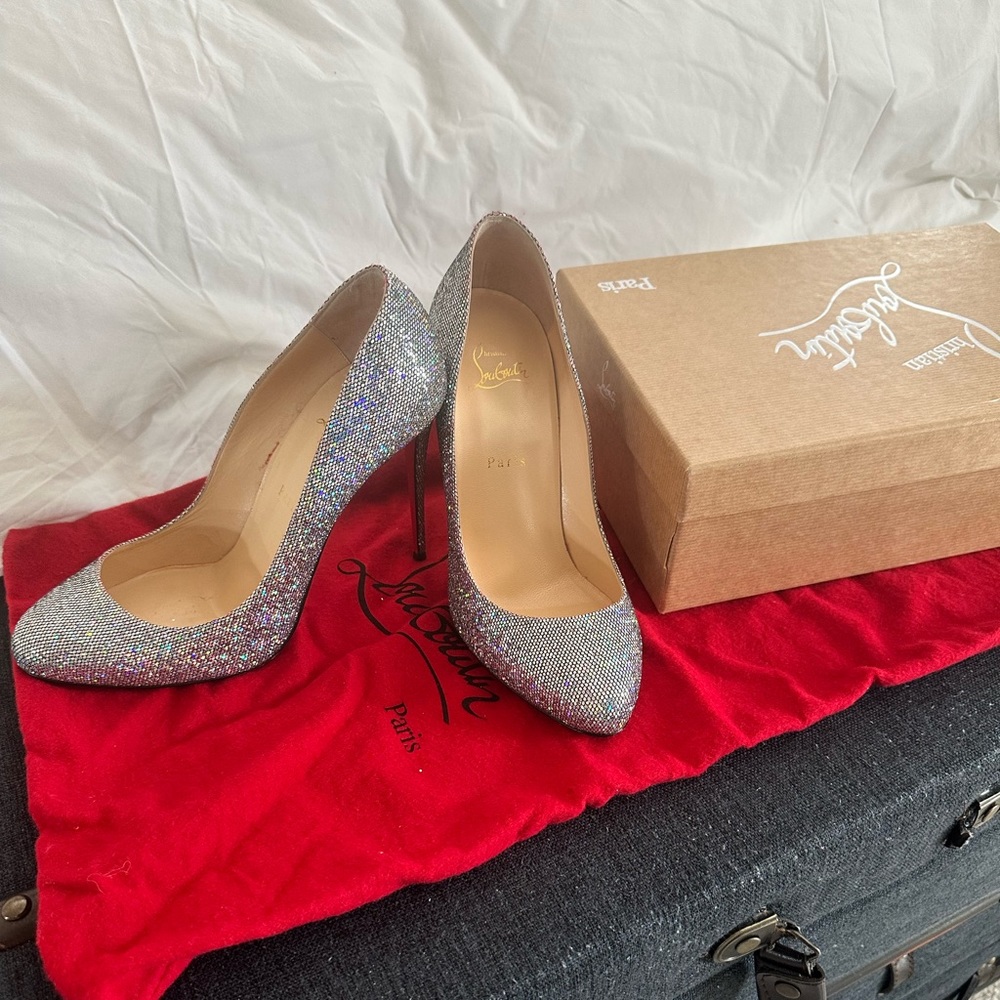 Christian Louboutin Glitter Accent Pumps Size European size 40 1/2